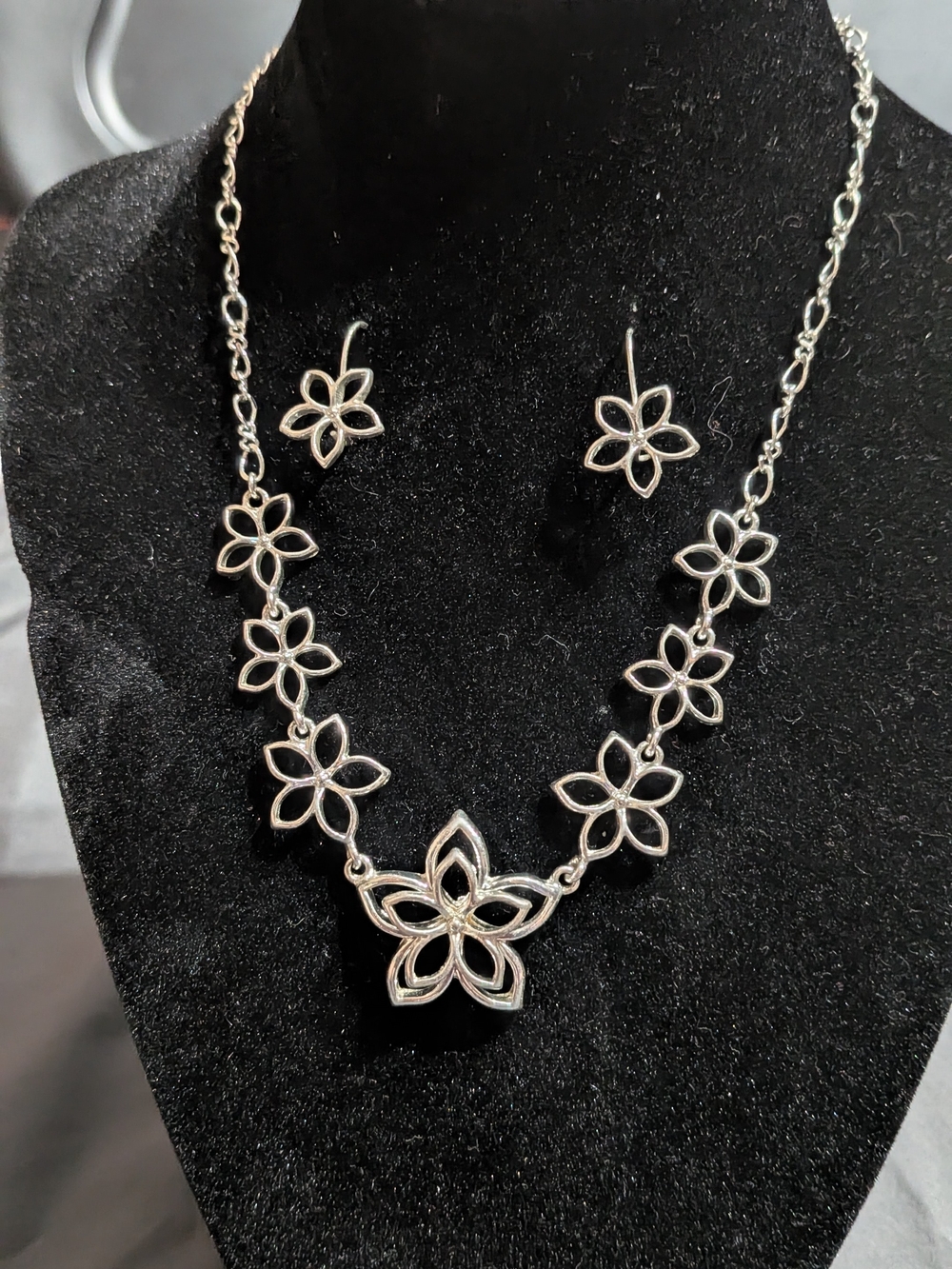 Silver Floral Link Necklace and Earrings Set - Handmade